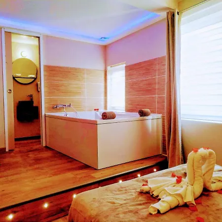 Baignoire Double Centre Port Apartment *