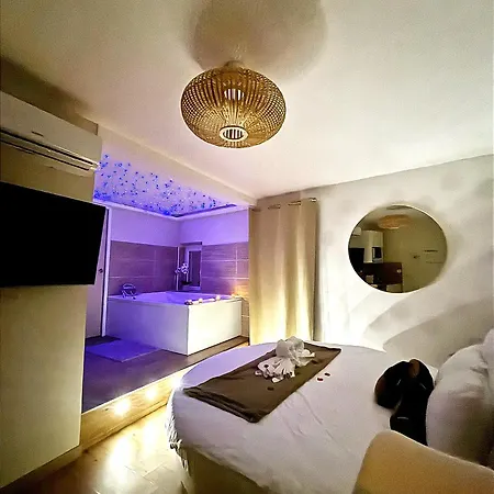 Baignoire Double Centre Port Appartamento *